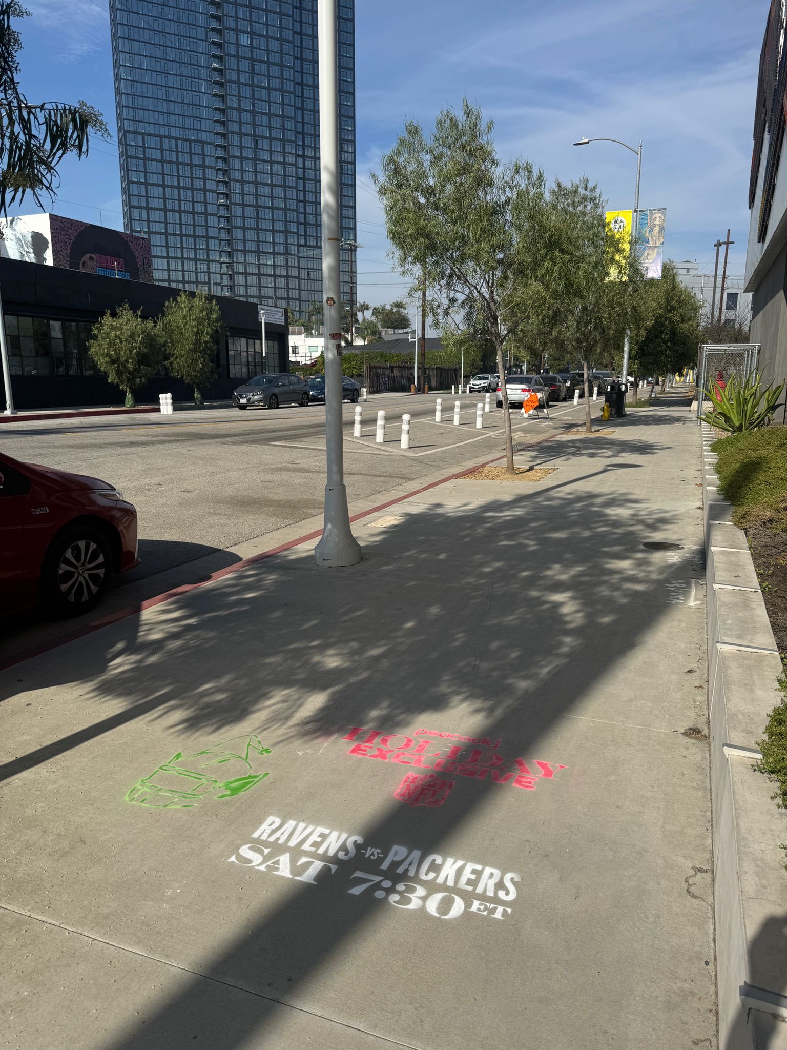 Stencil 8.4 Arts District Hope St